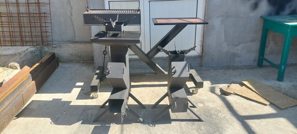 Vând grătare și sobe rachetă!