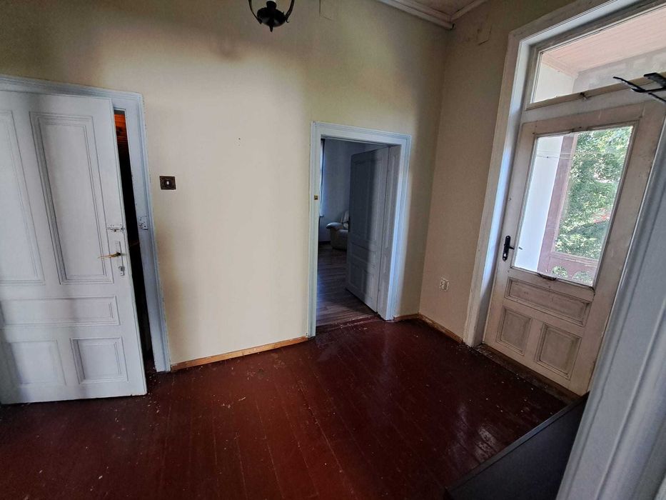 Дава се под наем Етаж от къща в София, Овча купел - 120 кв.м за 535.5 € - Снимка #13