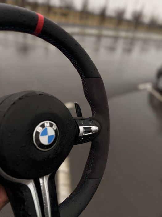 Bmw Rul Alcantara & Anatomia