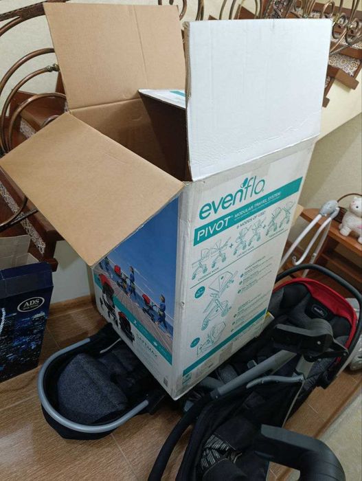 Evenflo комплект коляски и автокресла Б/У с коробкой