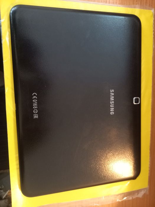 Samsung galaxy tab 4    ram 2gb/16gb storage