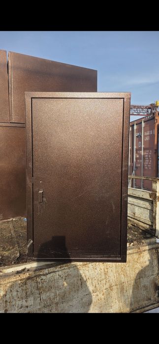 Продам железные сейфы