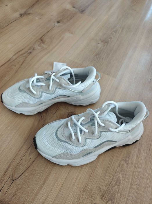 Adidas Ozweego J