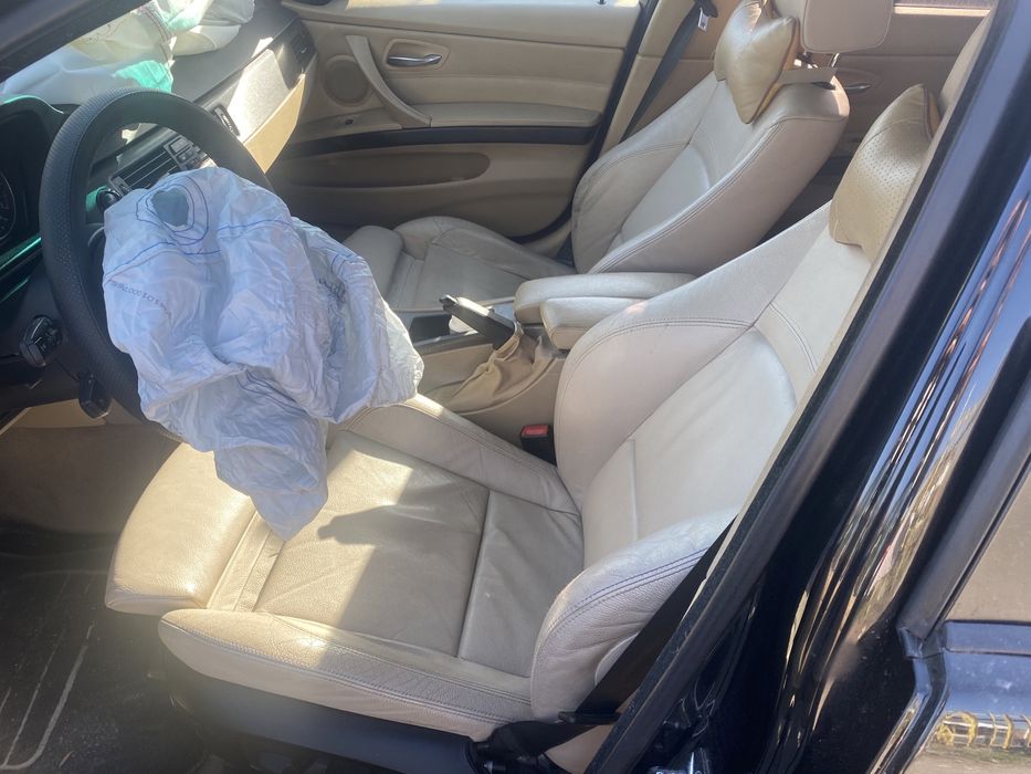 BMW E90 320i 150кс На Части