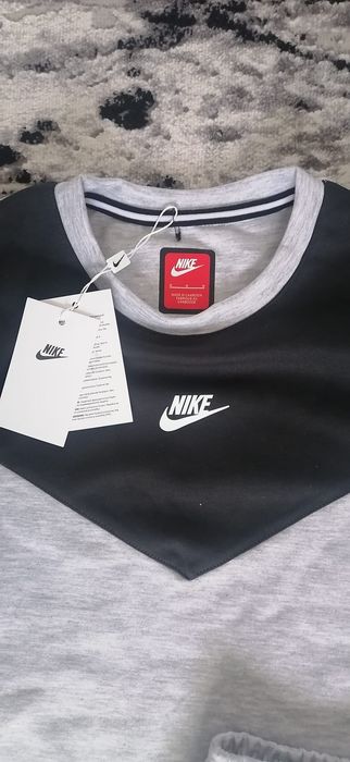Compleuri Nike tech
