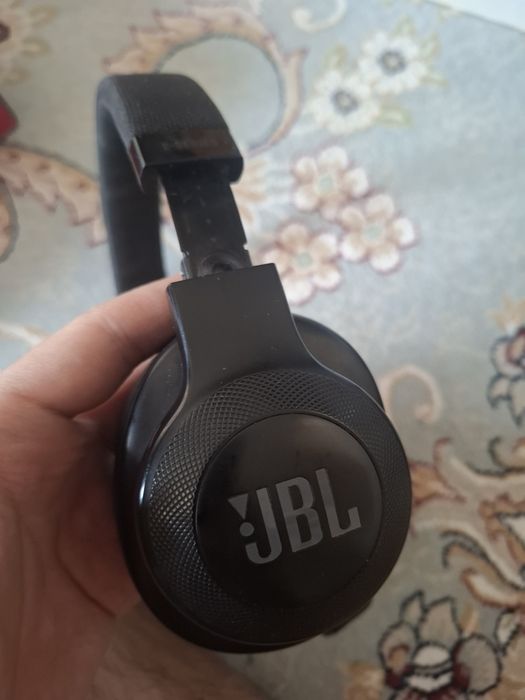 Наушники JBL E55BT