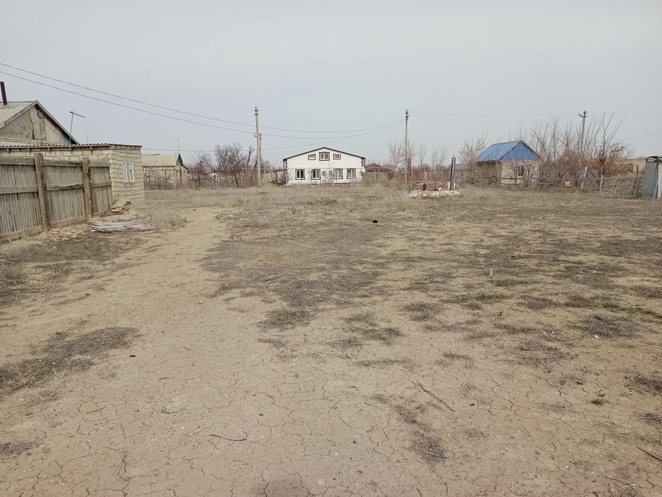 Үй сатылады,18 соттық жерімен