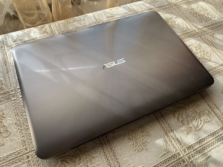 Asus i7 17 дюймов