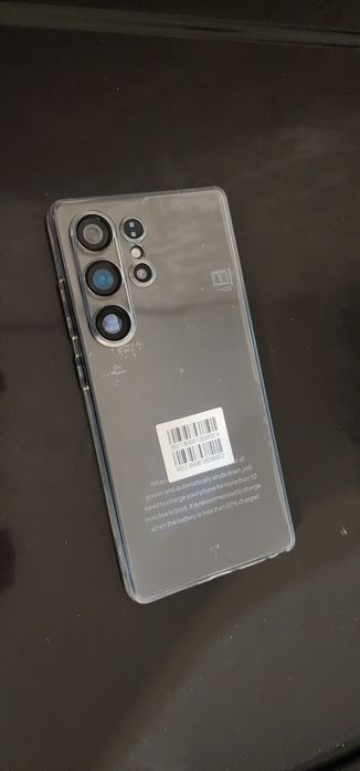 Продам новый телефон