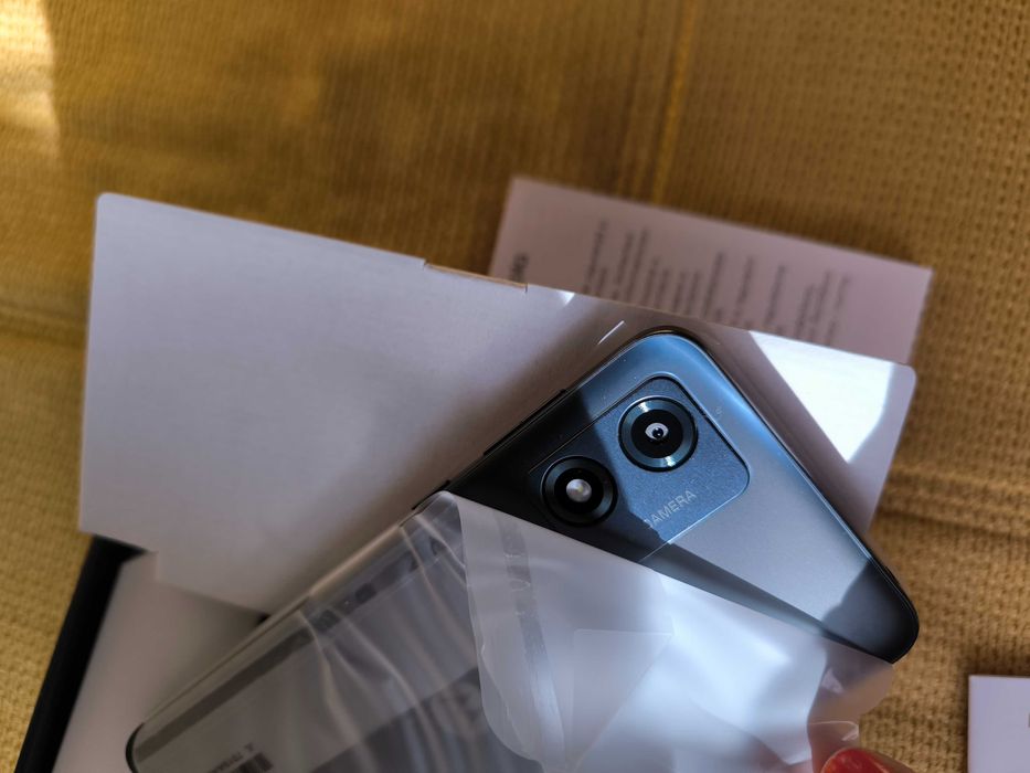 Motorola Moto e 13 нов