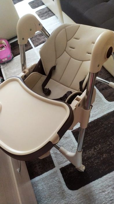 Продам складной стульчик для кормления