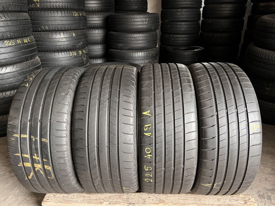 4 anvelope vara 255/35/19 + 225/40/19 , Bridgestone !