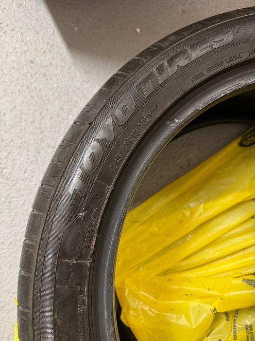 Летни гуми TOYO PROXES SPORT 2 -  245/45/19  102Y (цената е за 4 бр.)