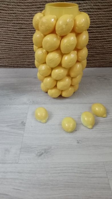 Ваза с лимонами , тренд