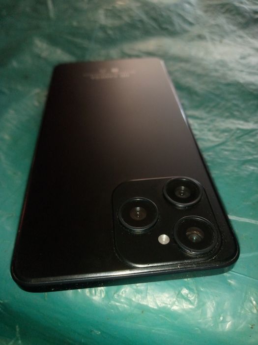 Yangi telefon sotiladi holati ideal yaqinda olingan