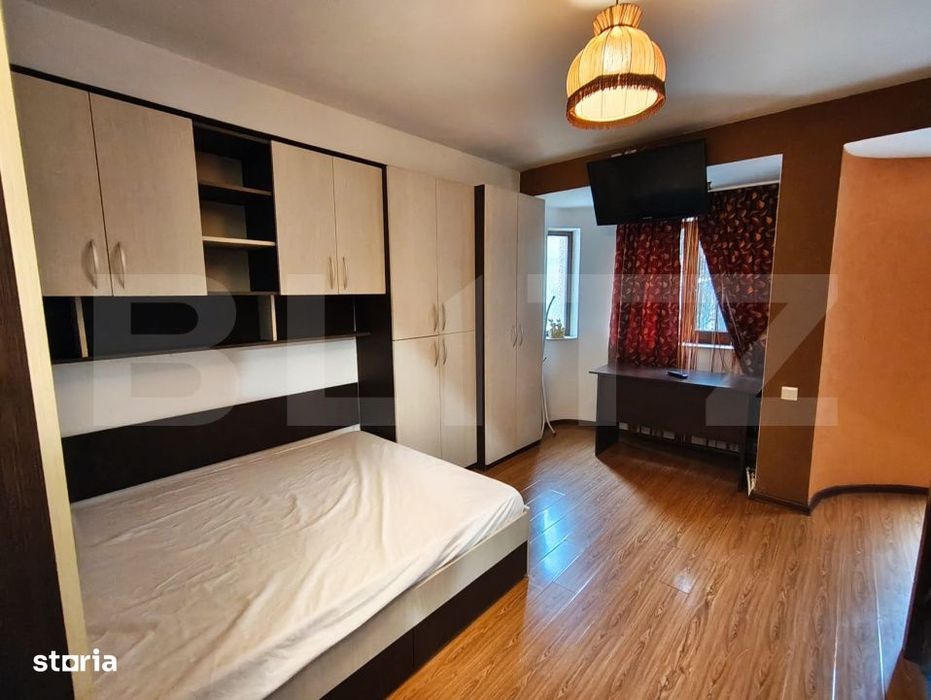 Casa curte comuna, Ultracentral