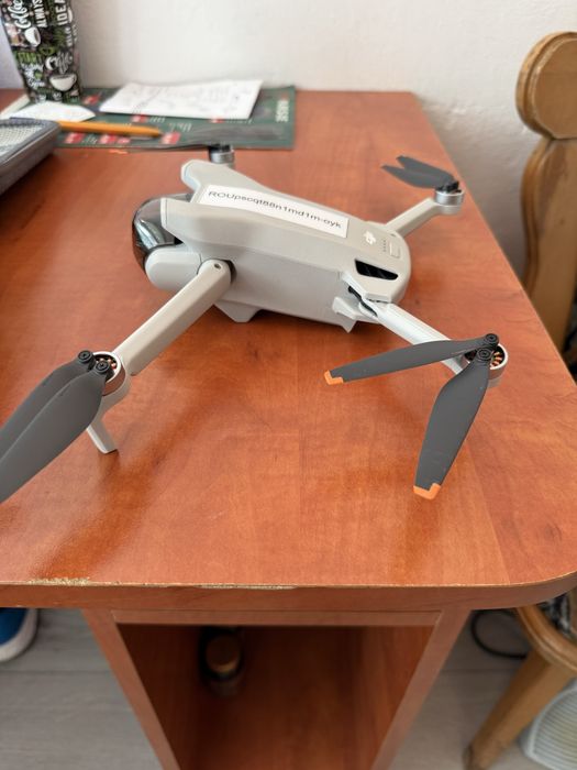 Drona dji mini3