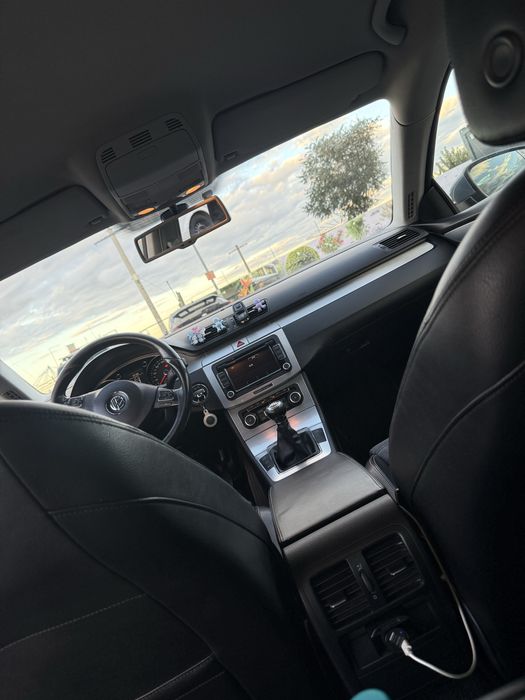 Volkswagen Passat CC 2.0 TDI – 140 CP – 2009 – Stare foarte bună