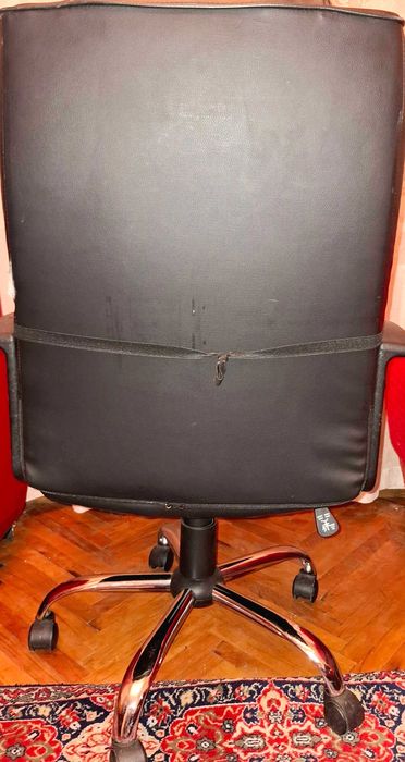 президентски кожен офис стол