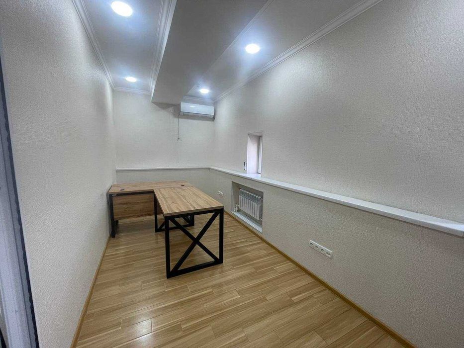 Офис в центре с мебелью 209м в БЦ Алайский базар, ул. Амир Тимура (ЛА)