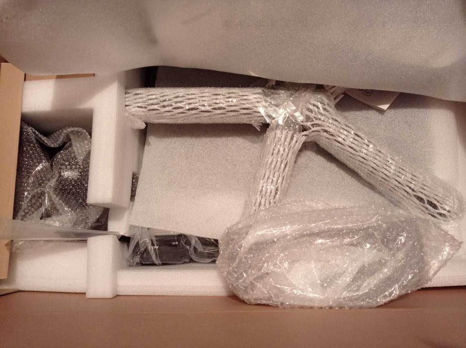 Noblechairs Hero Геймърски стол лимитирана серия