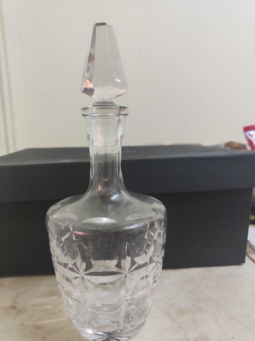 Sticla lichior de cristal