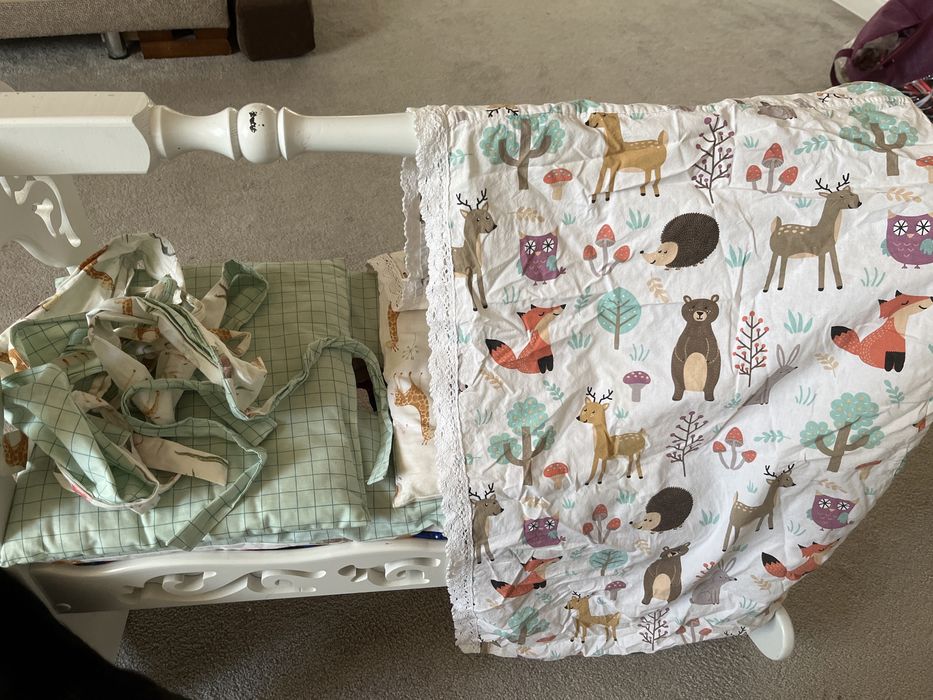 Бесік сатылады ішіндегісімен