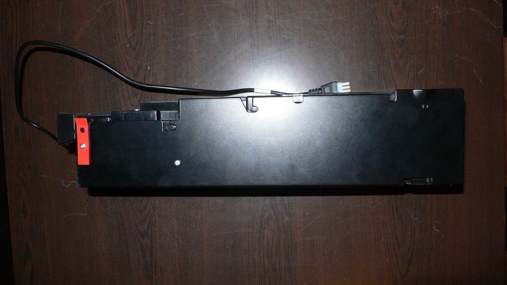 НОВ Монетник/Механизъм с Ресто и в 2€. Приема всички Евромонети! MDB.