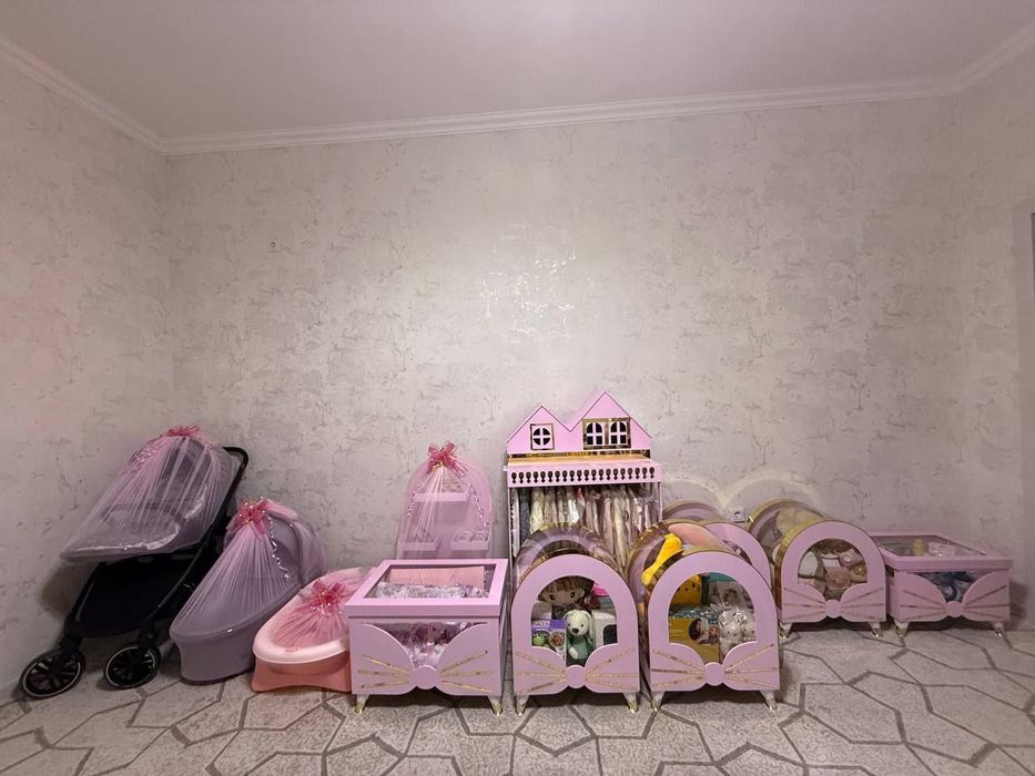 Sarpo qutilari fotixa beshik to'y uchun