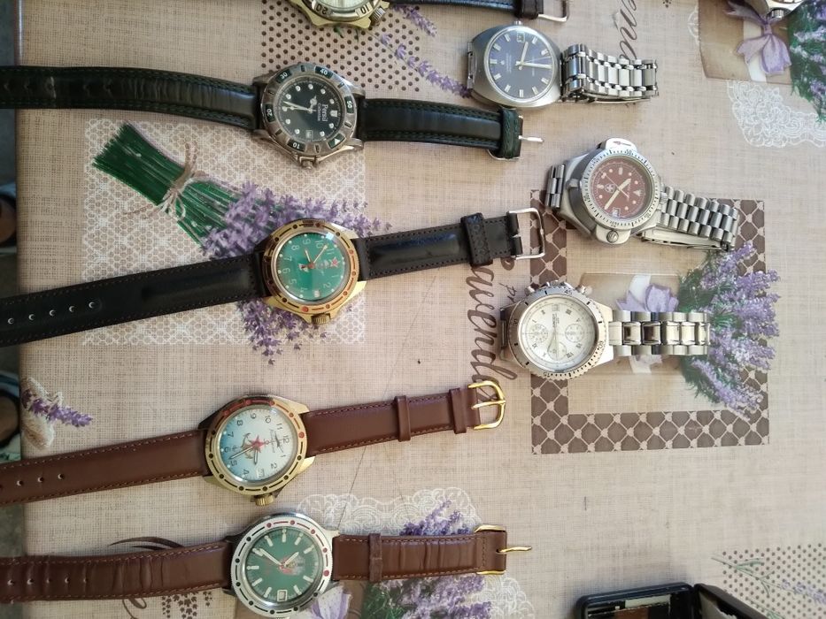 Vând set loturi ceasuri unele de firma