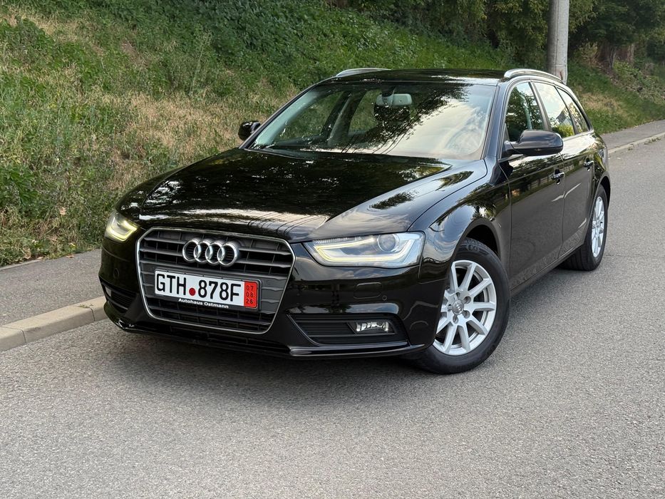 - A4, 2.0 TDI, 143 CP, Euro 5, Automata/Xenon/Navi-