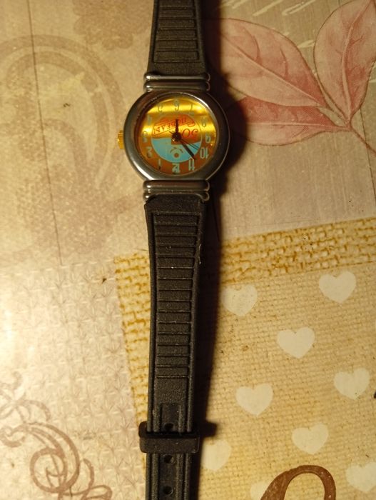 Продам часы  юбилейные