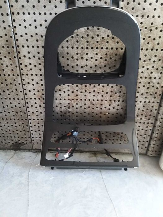 Rama consola centrala mercedes e class w213 a213 8100815
