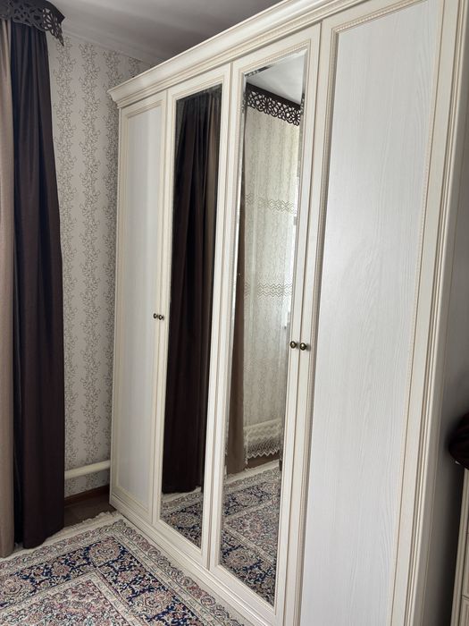 Продам спальный гранитур Шатура