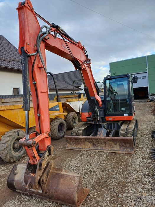 Excavator kubota