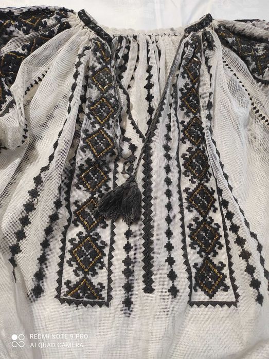 Ie tradițională olteneasca