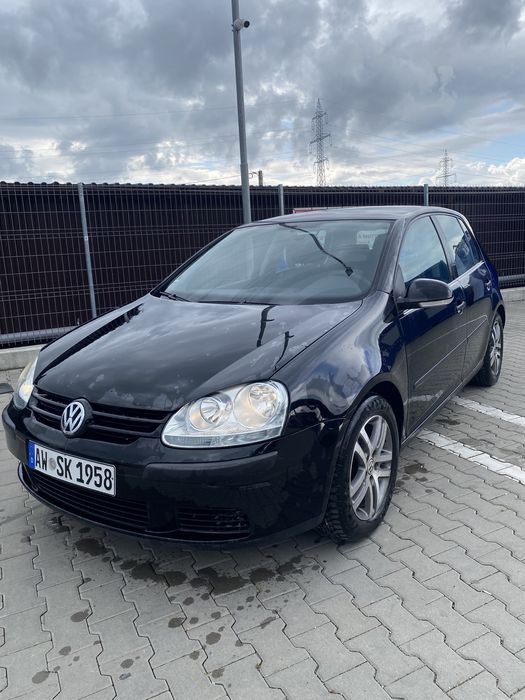 Vand Golf 5 -1.4 benzina