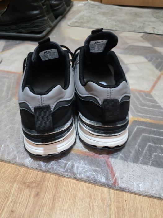 Продам кросовки Warrior