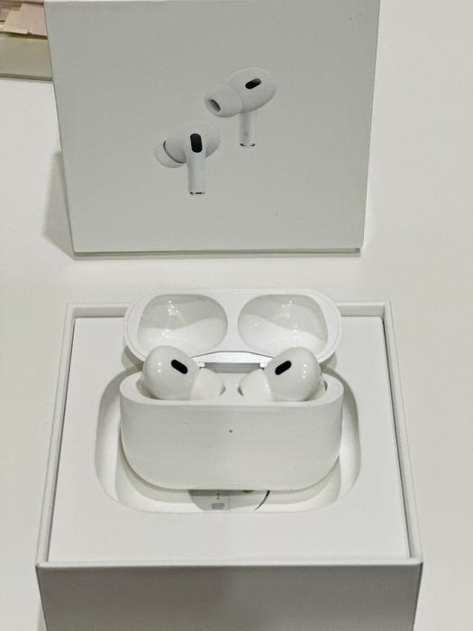 AirPods Pro (2 поколение)