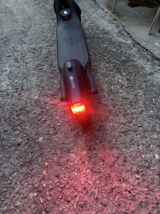 Vând trotineta electrica si bicicleta electrica