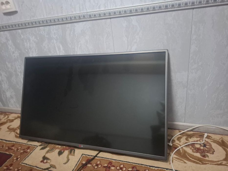 Телевизор 42 LG бу