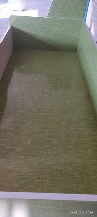 Детская двух ярусная кровать