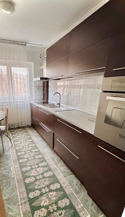 Apartament 3 camere – zonă centrală, renovat recent, complet mobilat