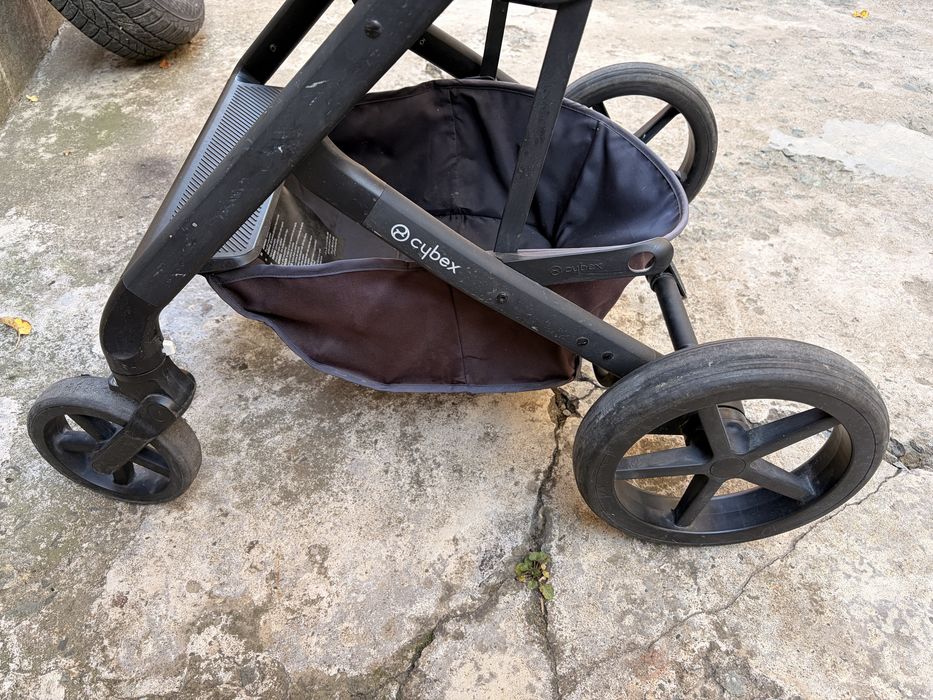 Cybex Balios S + ПОДАРЪК кошче за кола!