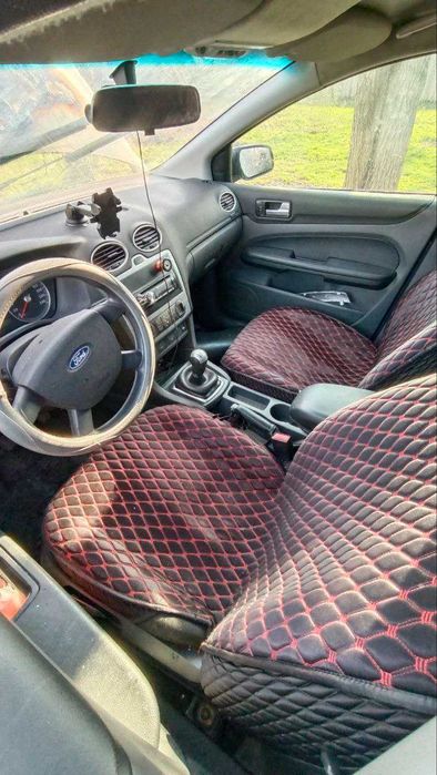 Продается Форд фокус 2006г .