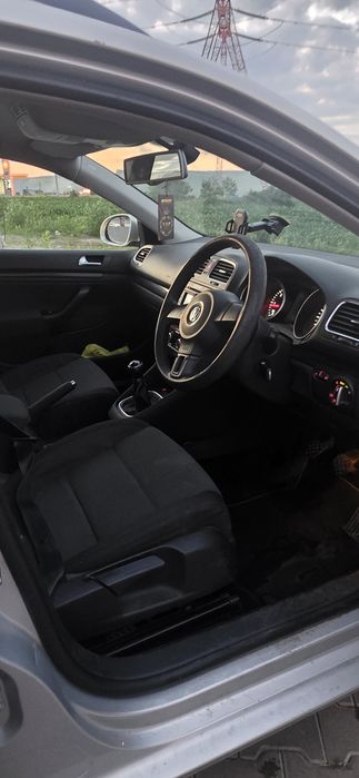 VOLKSWAGEN Golf 2011 — imagine 5