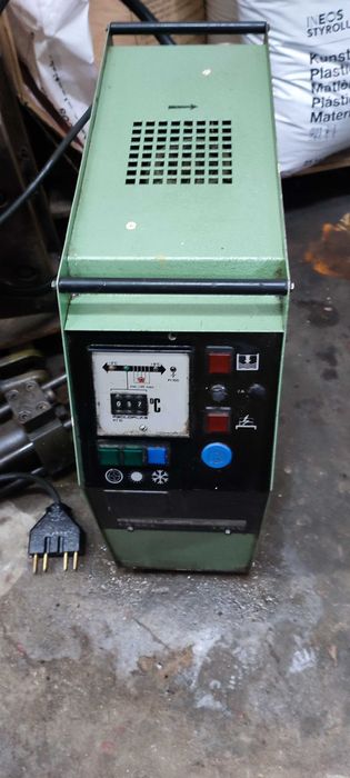 ЧИЛЪР      Подгряващо устройство  за матрици