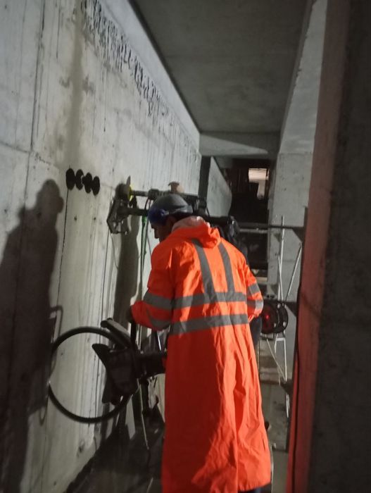 Бетон тешиш Алмазни бурени  Аристон тозалаш Сантехника