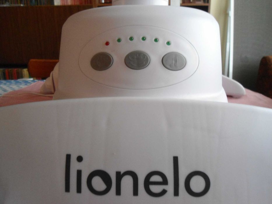 Бебешки шезлонг-люлка "Lionelo"