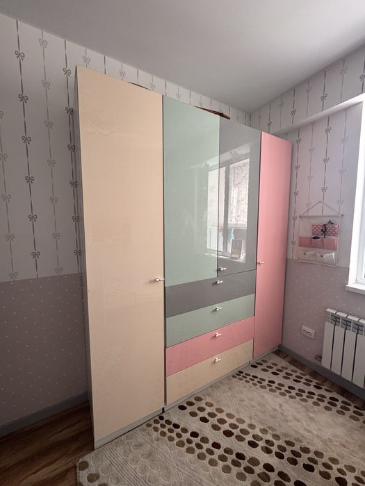 Шкаф шифоньер универсальный